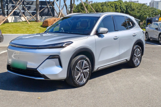 吉利银河 银河星舰7 EM-i 2025款 120km 探索+版