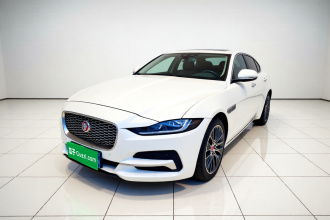 捷豹XEL 2020款 2.0T 200PS S进取优雅版