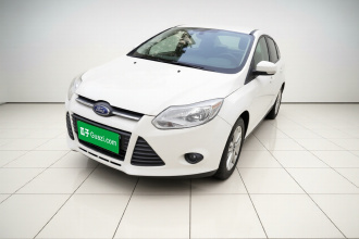 福特 福克斯 2015款 三厢 1.6L 自动舒适型