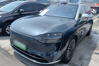 鸿蒙智行 问界M9 2024款 增程 Ultra版 52kWh 5座版