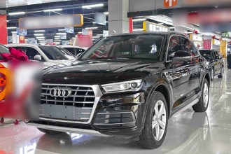 奥迪Q5L 2018款 40 TFSI 荣享进取型 国VI