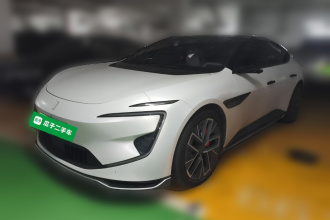 阿维塔12 2024款 改款 700 三激光后驱奢享版