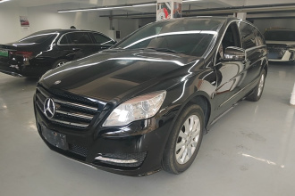 奔驰R级 2017款 R 320 4MATIC 商务型臻藏版