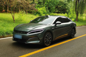 比亚迪 汉L 2025款 EV 701KM激光雷达尊享型