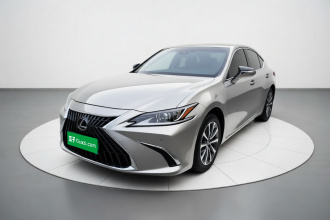 雷克萨斯ES 2023款 200 卓越版