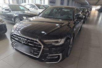 奥迪A6L 2024款 45 TFSI quattro 臻选动感型