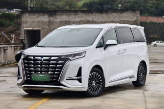 腾势D9 2022款 DM-i 970 四驱旗舰型