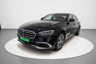 奔驰E级新能源 2021款 E 350 e L 插电式混合动力轿车