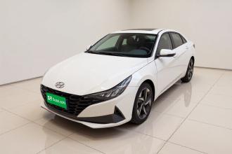 现代 伊兰特 2021款 1.5L CVT LUX尊贵版
