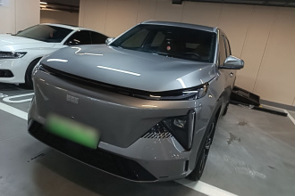 吉利银河 银河L7 2024款 1.5T 115km MAX  龙腾版