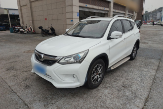 比亚迪 宋 2016款 盖世版 1.5TID 自动精英型