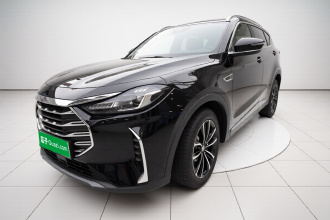 捷途X70 PLUS 2023款 1.5T 手动自强 5座