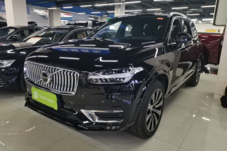 沃尔沃XC90 2021款 B6 智逸豪华版 7座
