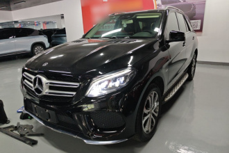 奔驰GLE 2018款 GLE 320 4MATIC 动感型臻藏版