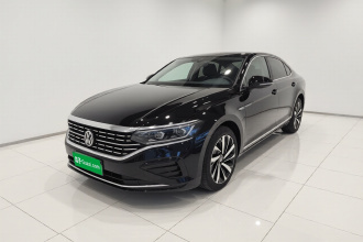 大众 帕萨特 2023款 改款 330TSI 豪华版