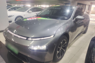 小鹏P7 2020款 586E