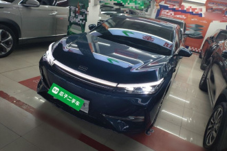 吉利银河 银河A7 2025款 EM-i 150km 星舰版