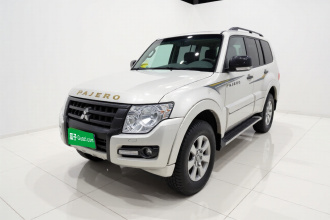 三菱 帕杰罗(进口) 2016款 3.0L 自动尊贵版 国V