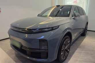 理想汽车 理想L7 2025款 Ultra 智能焕新版