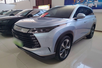 比亚迪 护卫舰07 2023款 DM-i 100KM 尊贵型
