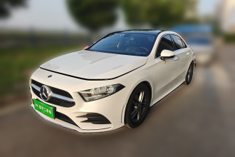 奔驰A级 2020款 改款 A 180 L 运动轿车