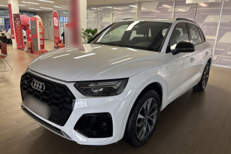 奥迪Q5L 2023款 40T 豪华动感型