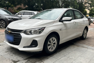 雪佛兰 科沃兹 2022款 325T 自动欣悦版