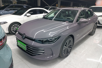 大众 帕萨特 2025款 Pro 380TSI 龙运版