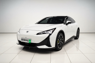 ARCFOX极狐 极狐 阿尔法S5 2024款 560MAX 185kW