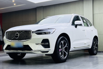 沃尔沃XC60 2026款 B5 四驱智逸豪华版