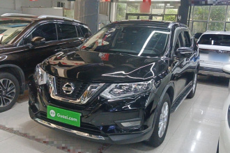 日产 奇骏 2021款 2.0L CVT 2WD XL ITS舒适纪念版