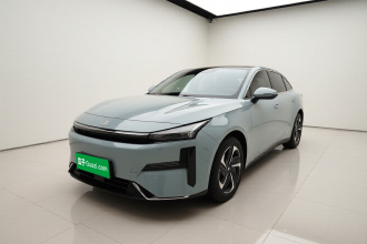 吉利银河 银河L6 2024款 60km PLUS 龙腾版