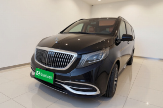 奔驰 威霆 2023款 2.0T 精英版 7座