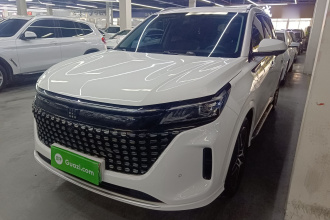 蓝电E5 2024款 荣耀版 100KM畅享型 5座