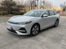 吉利银河 银河A7 2025款 EM-i 150km 尊享版