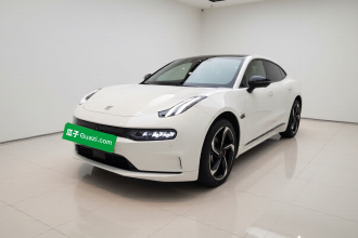 极氪001 2022款 长续航双电机 WE版