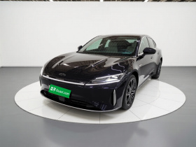 奇瑞风云 风云A9L 2025款 260超长续航尊贵版