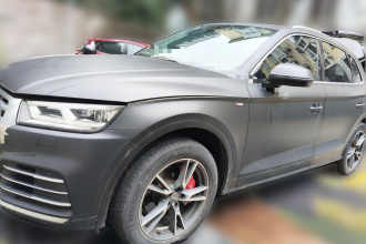 奥迪Q5L 2020款 40 TFSI 荣享进取型