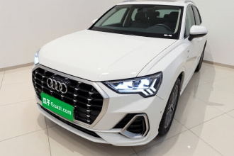 奥迪Q3 2022款 40 TFSI 时尚动感型