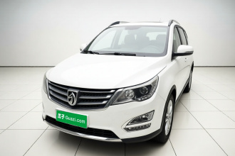 宝骏560 2015款 1.8L 手动精英型