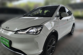 哪吒汽车 哪吒V 2022款 潮 400 Lite