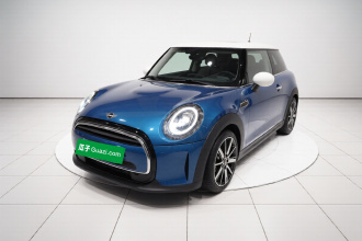MINI 2022款 1.5T COOPER 艺术家