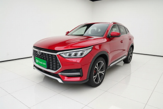 比亚迪 宋PLUS 2020款 1.5T 自动旗舰型