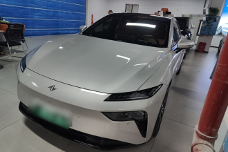 东风奕派 eπ007 2025款 纯电 565四驱Max领航版