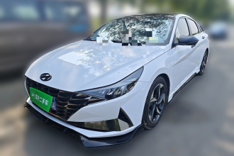 现代 伊兰特 2022款 1.5L CVT TOP旗舰版