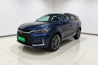 比亚迪 唐新能源 2019款 EV600D 四驱智联创世版