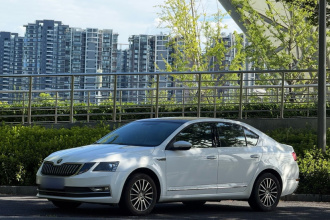 斯柯达 明锐 2018款 TSI230 DSG豪华版