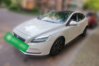 沃尔沃V40 2018款 T3 智逸版