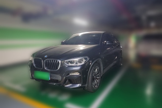 宝马X4 2019款 xDrive25i M越野套装