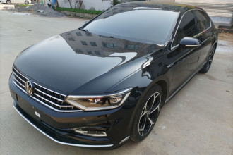 大众 迈腾 2023款 200万辆纪念版 330TSI DSG豪华型